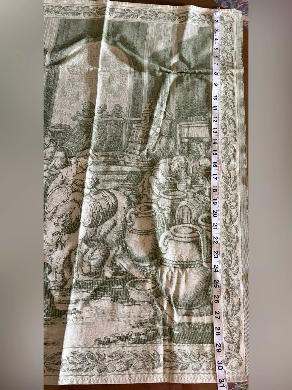 NWT Vintage Italian Jacquard Towel 24x31 Between The Sheets